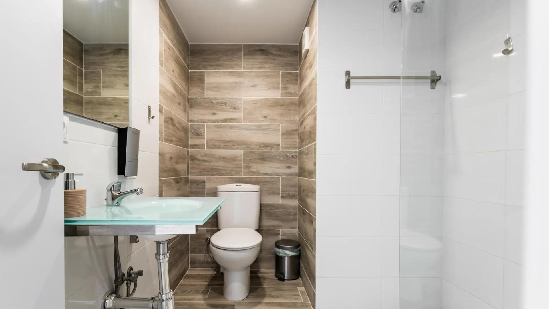 Sur Suites Palmeras 583 Fuengirola İspanya
